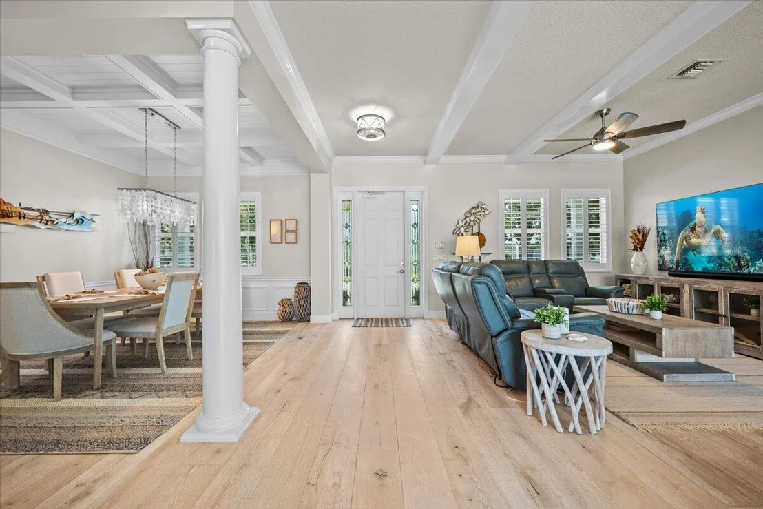 Photo of 1162 Tropical Drive
