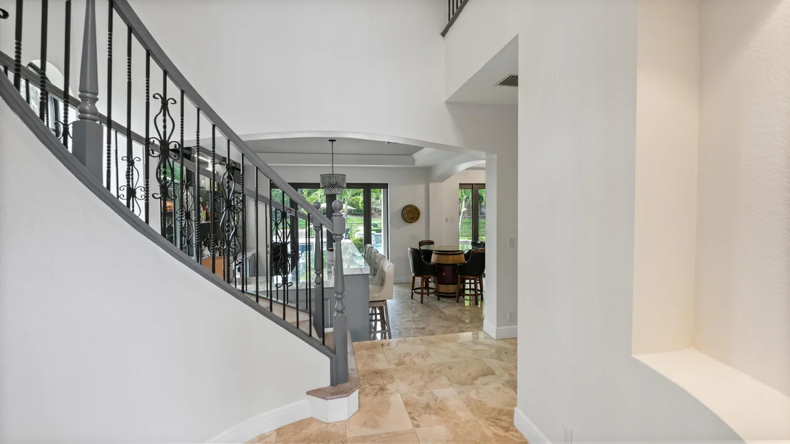 Photo of 9521 Eden Manor