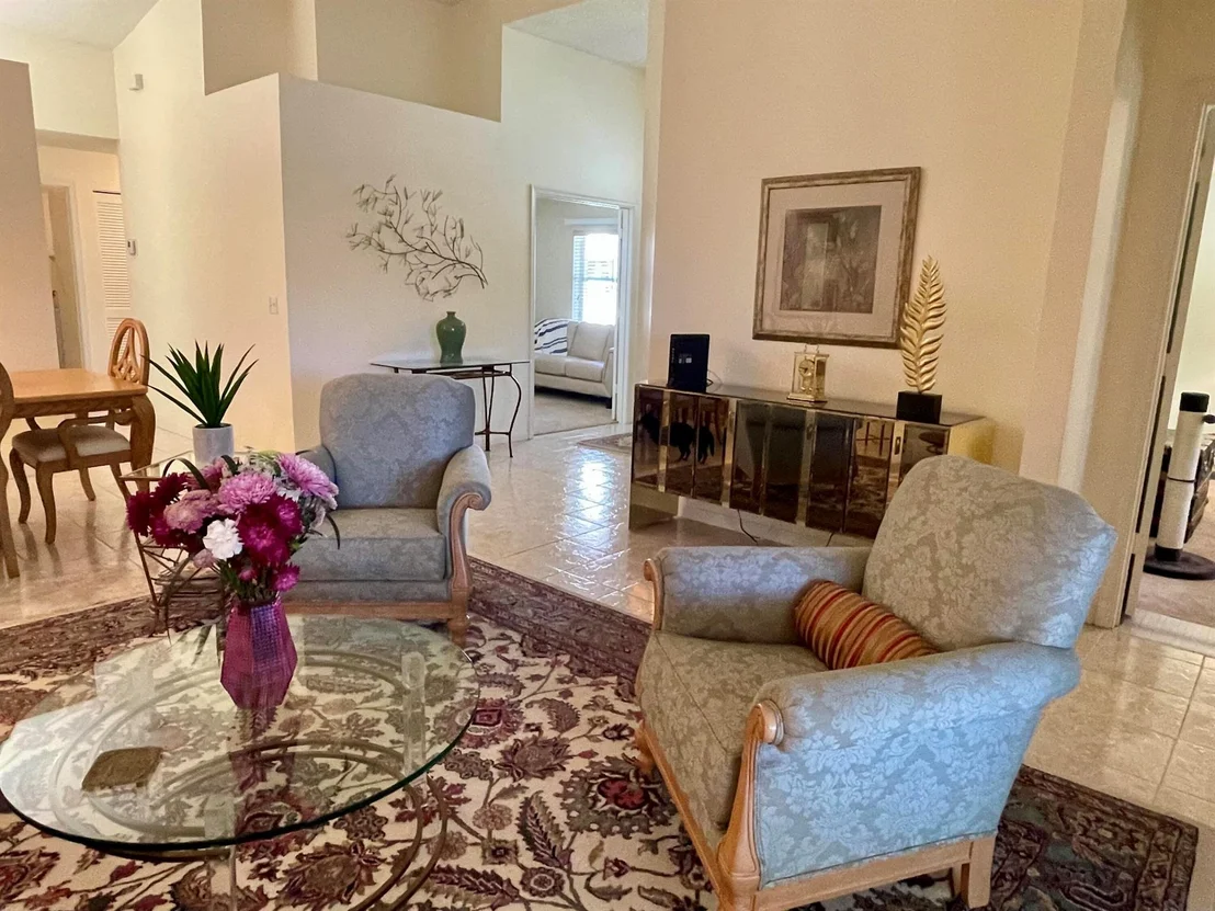 Photo of 10 Sausalito Drive