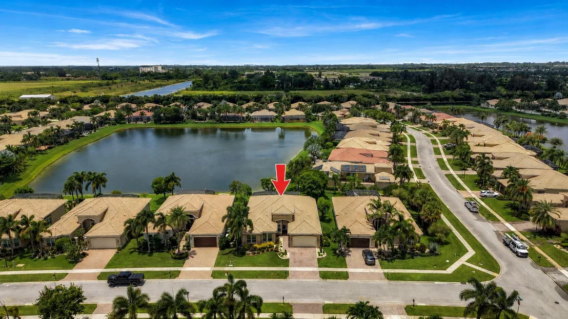 Photo of 10469 Whitewind Circle