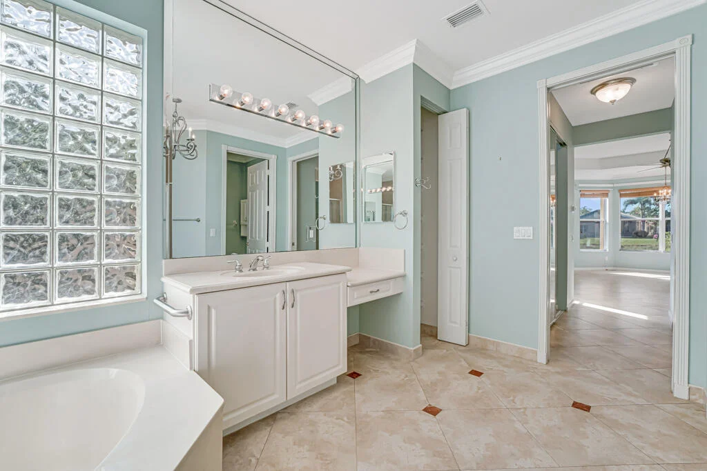 Photo of 7903 Ferndale Bend Drive