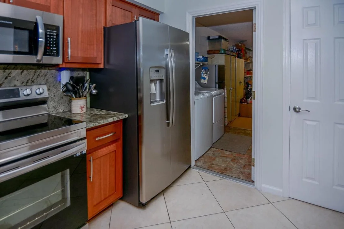 Photo of Unit A at 4580 Laurel Tree Road