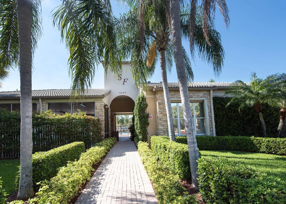 Photo of 6448 Stonehurst Circle