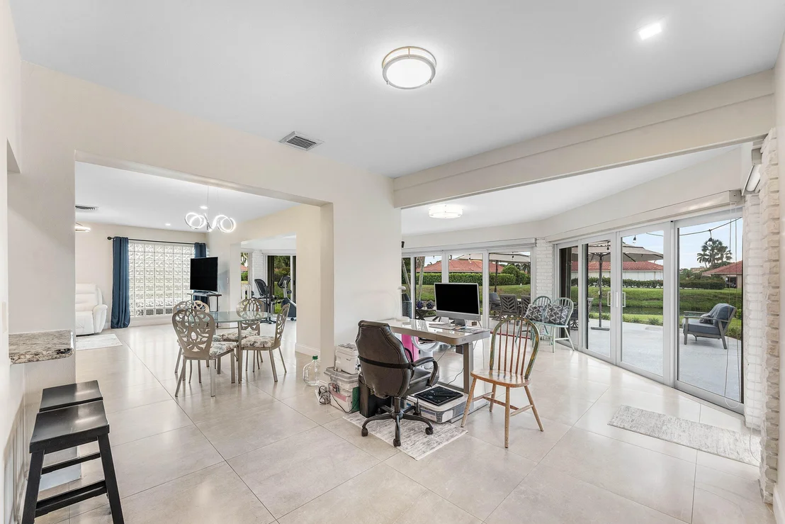 Photo of 362 Yorktowne Circle