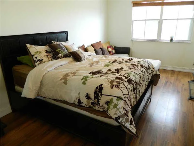 Photo of 6703 Bayfront Drive
