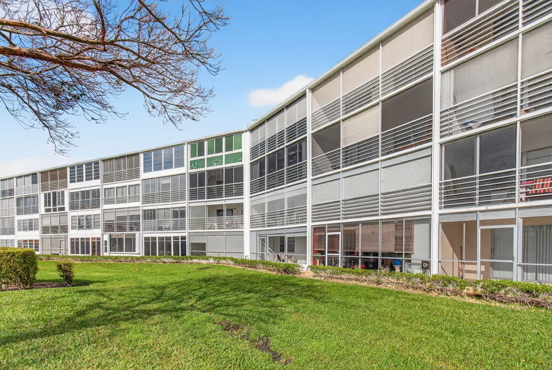 Photo of 2035 Cornwall B