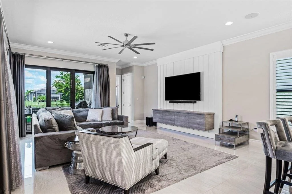 Photo of 9795 Rennes Lane