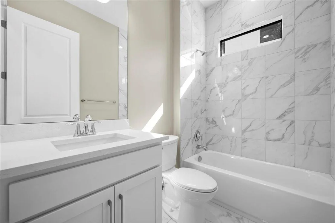 Photo of 15841 Key Biscayne Lane