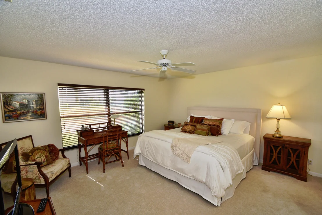 Photo of 4573 White Cedar Lane