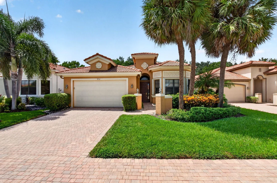 Photo of 9732 Isles Cay Drive