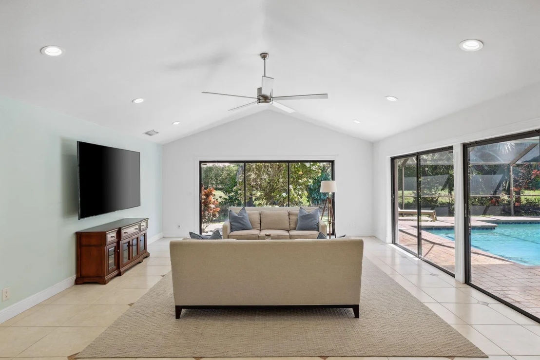 Photo of 3035 St James Drive