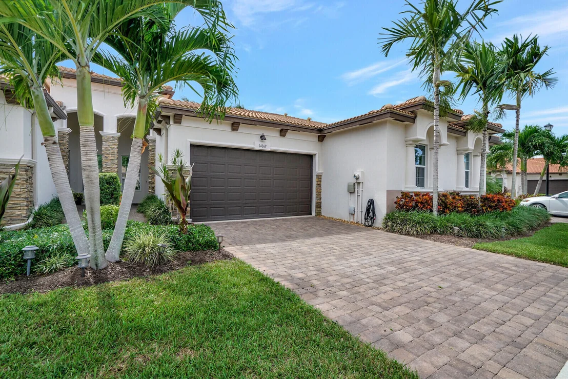Photo of 14869 Vivace Road