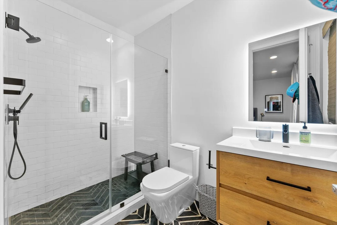 Photo of 7955 Mandarin Drive