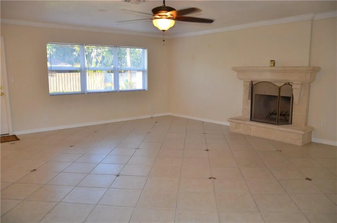 Photo of 313 SE 3rd Place