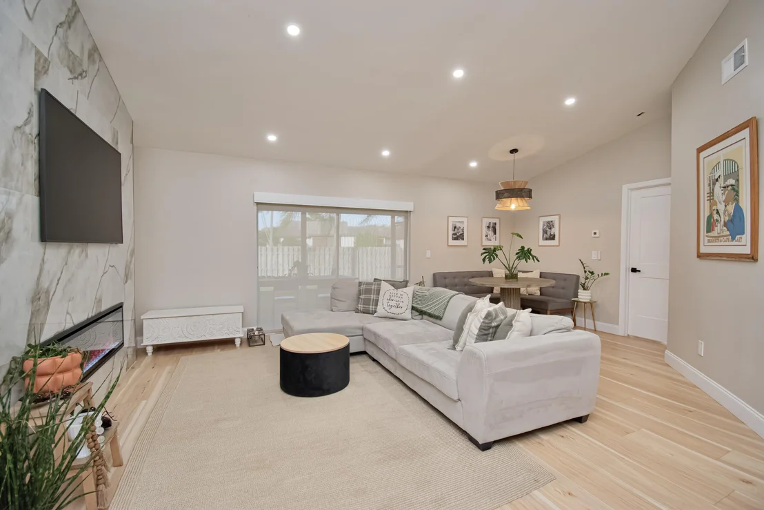 Photo of 110 Stillwater Circle