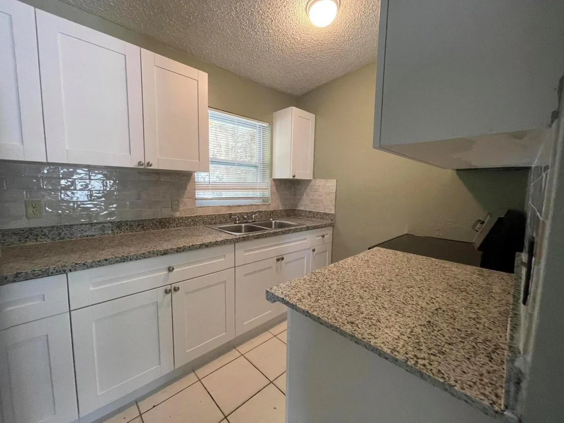 Photo of 3690 Seacrest Boulevard