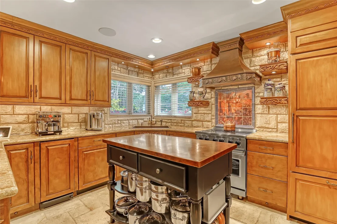 Photo of 3594 Ensign Circle