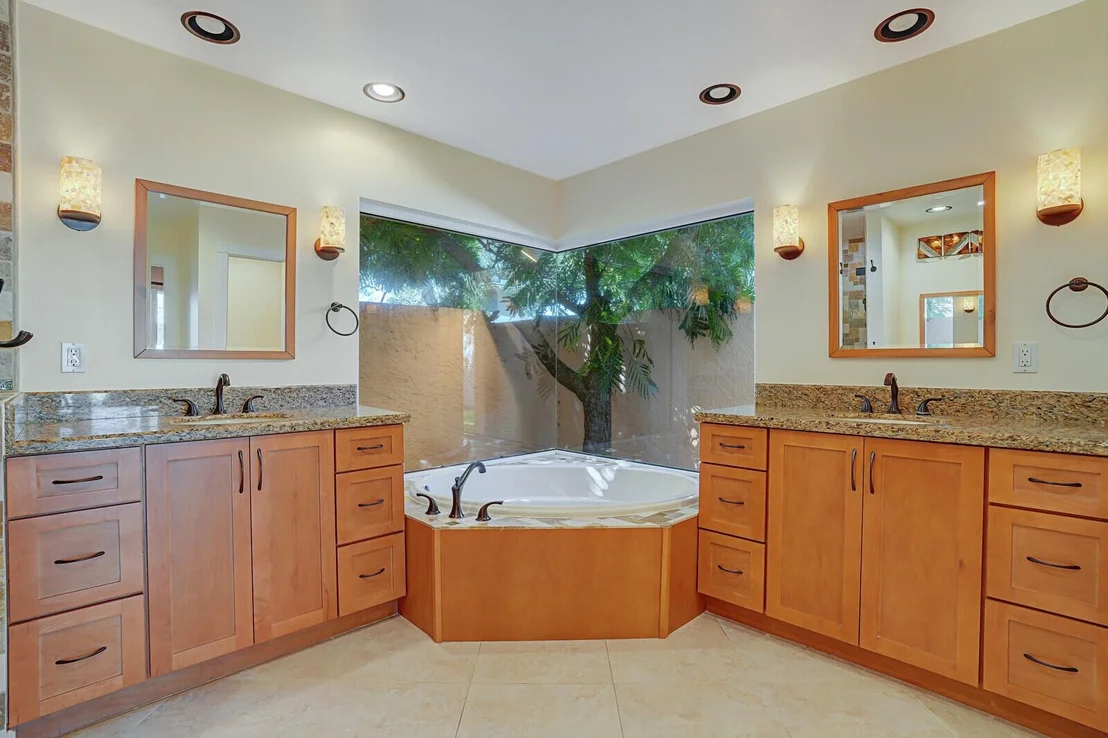Photo of 6924 Cypress Cove Circle
