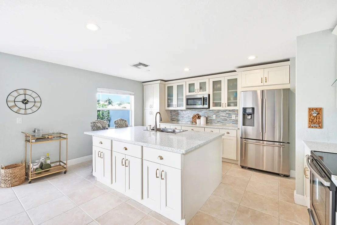 Photo of 6109 Spring Isles Boulevard