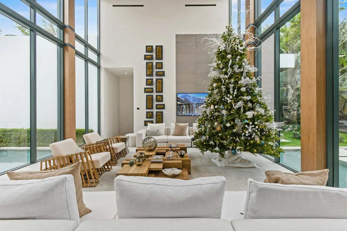 Photo of 160 Spyglass Lane