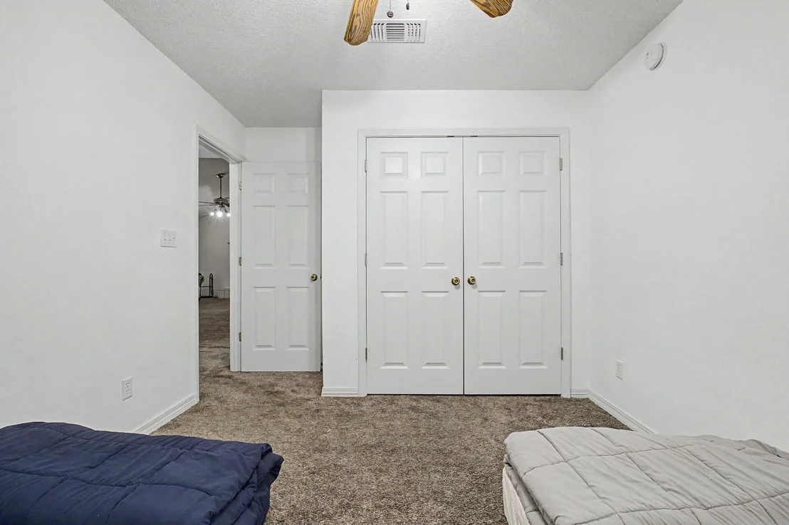 Photo of 7327 Glidden Lane