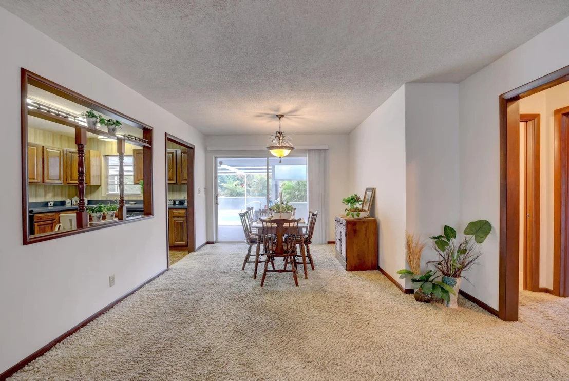 Photo of 1121 SE 10th Street