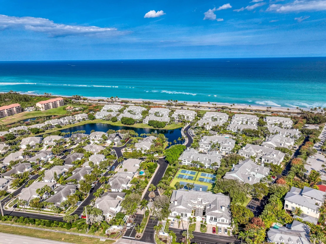 Photo of 1304 Mainsail Circle