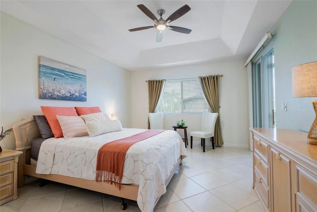Photo of Unit 203 at 7847 Exeter Boulevard
