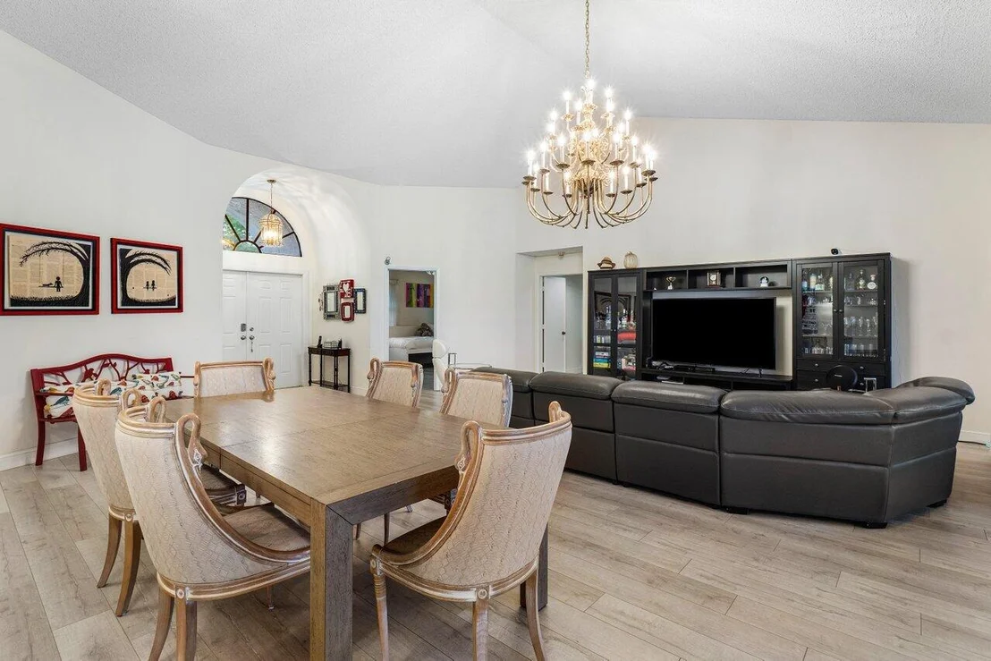 Photo of 10869 River Glenn Drive