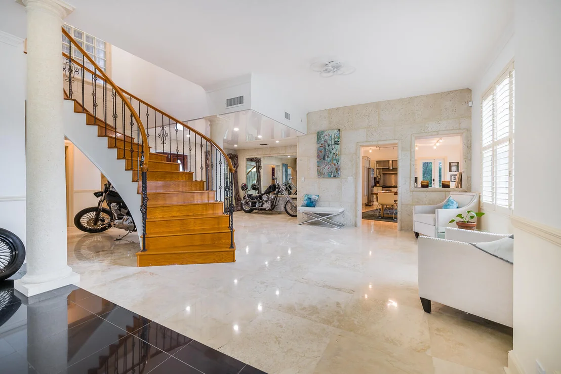 Photo of 4108 S OCEAN Boulevard