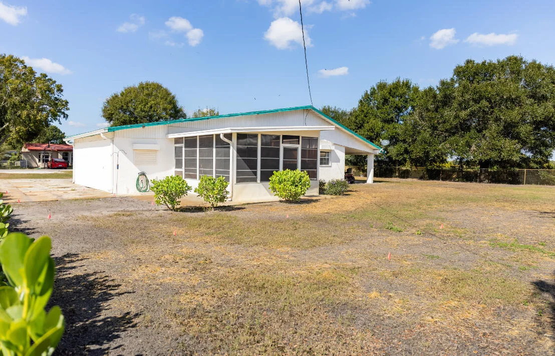 Photo of 3966 NW 20th Avenue