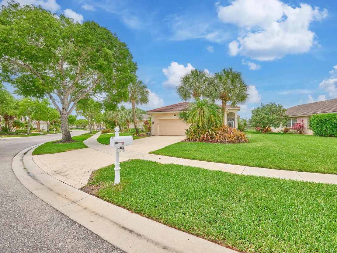 Photo of 2649 Clipper Circle