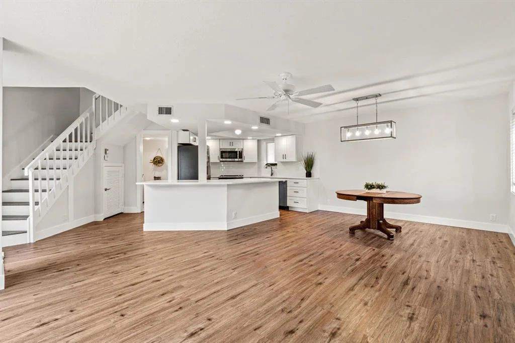 Photo of 142 Seabreeze Circle
