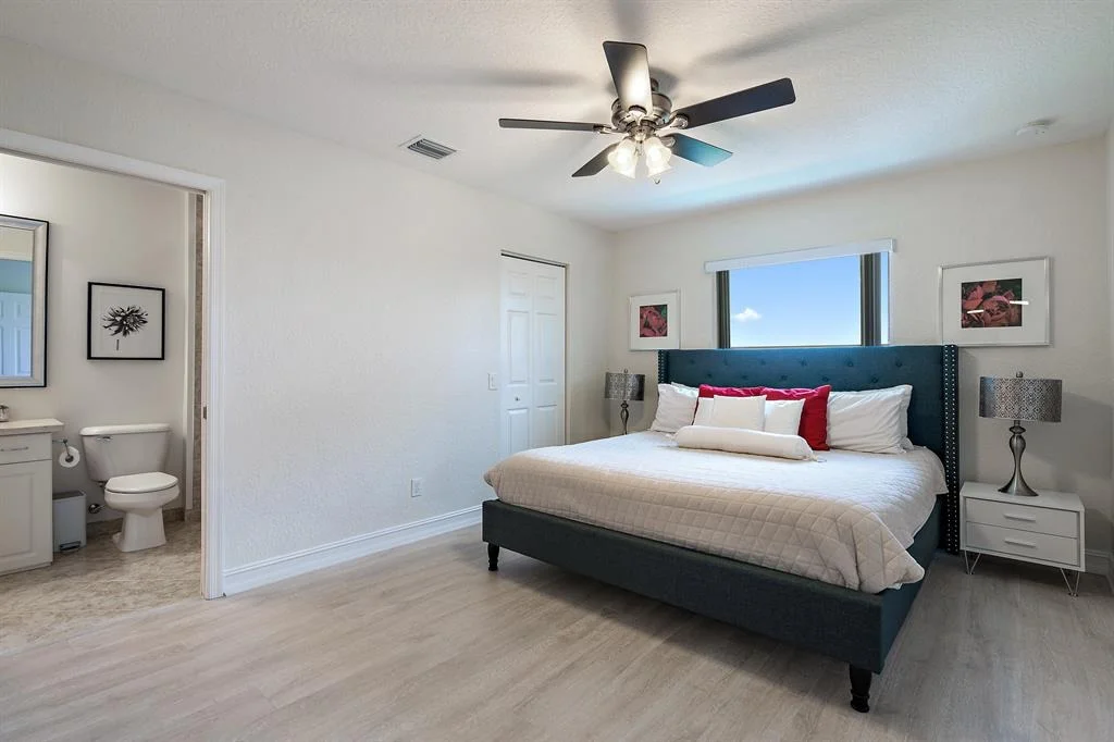 Photo of 7994 Emerald Winds Circle