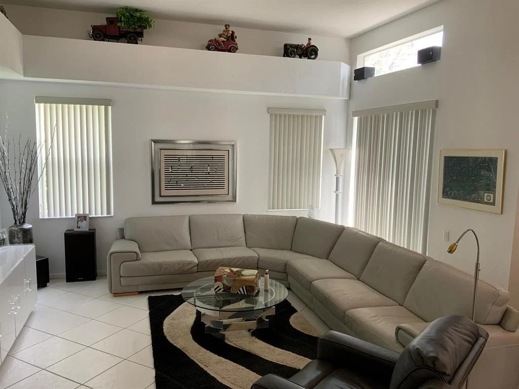 Photo of 6747 Chimere Terrace