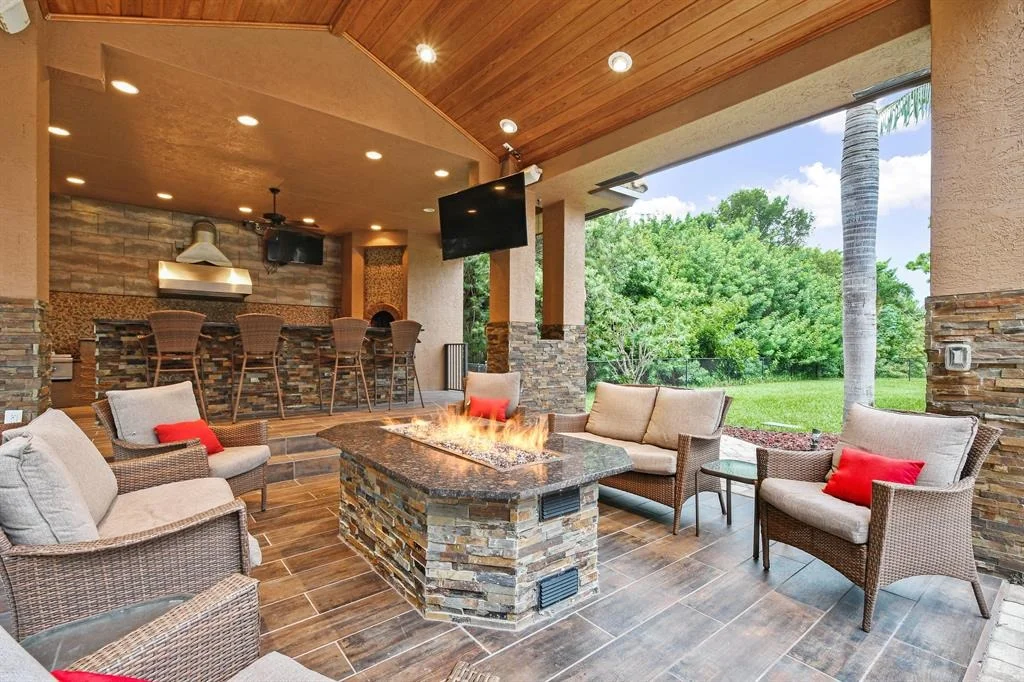Photo of 352 Kingfisher Drive