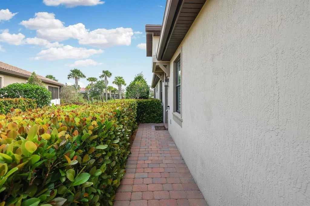 Photo of 5145 Longhorn Drive