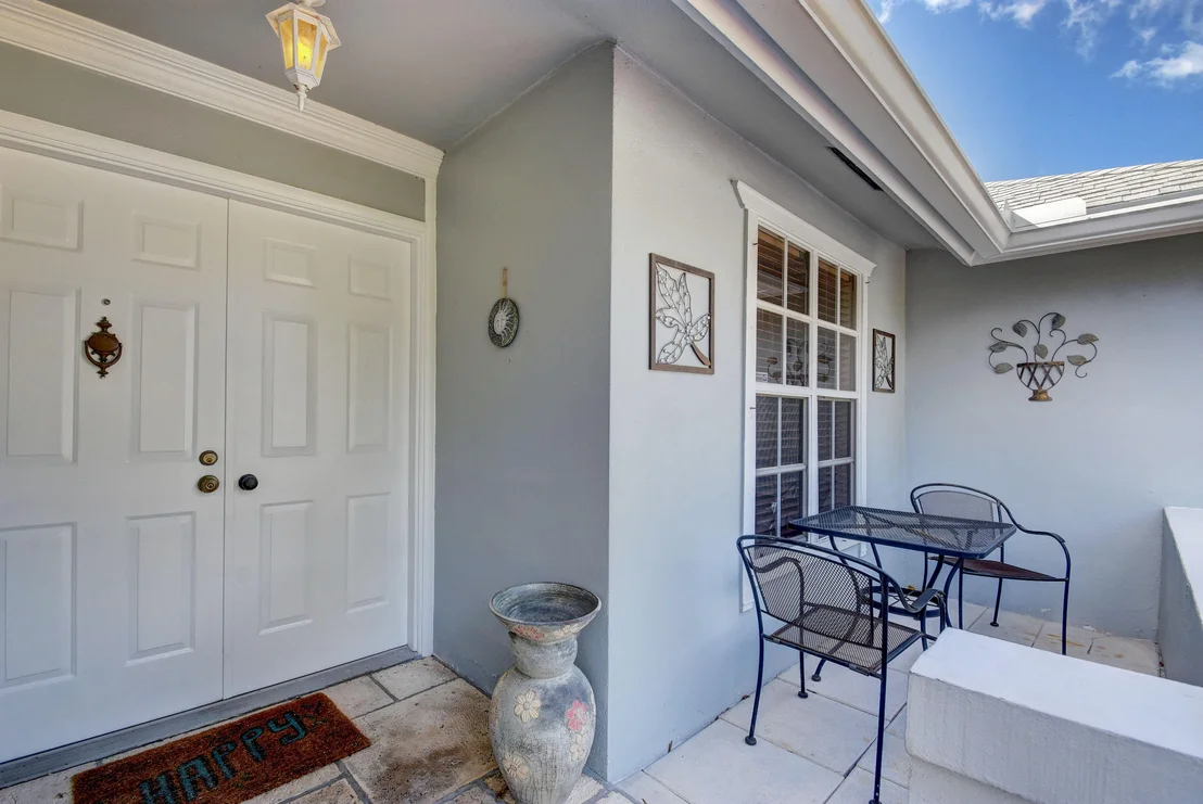 Photo of 1844 Edgewater Drive
