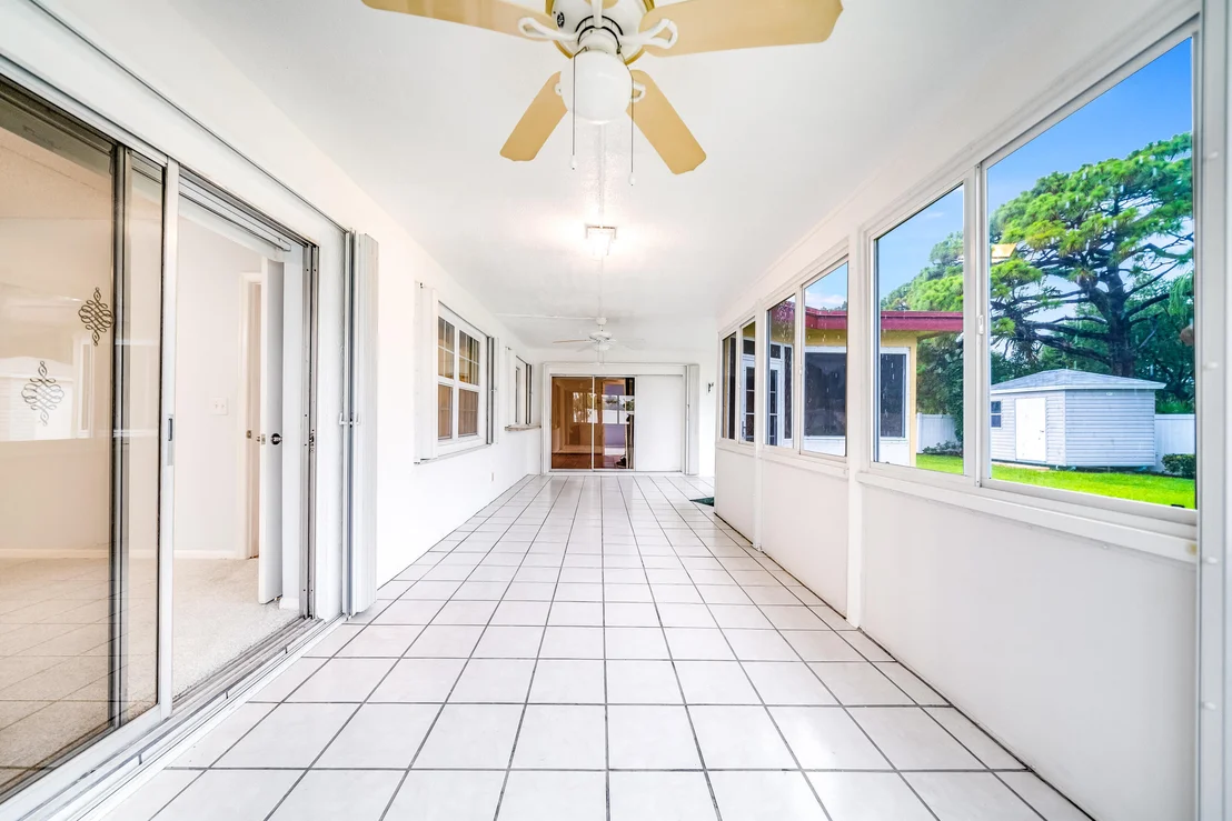 Photo of 501 Oak Terrace