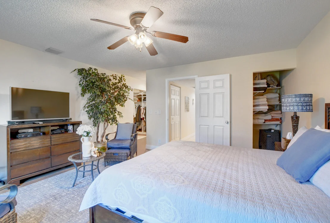 Photo of Unit B at 5110 Nesting Way