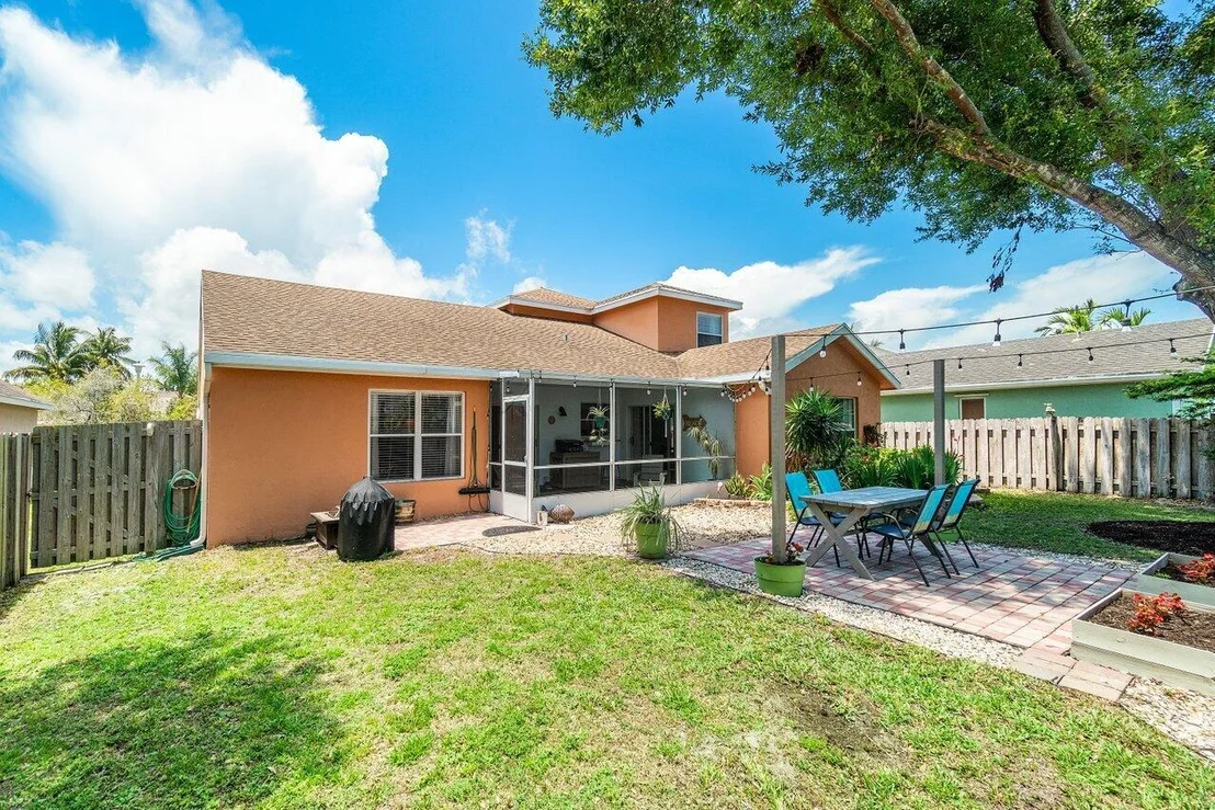 Photo of 9184 Paragon Way