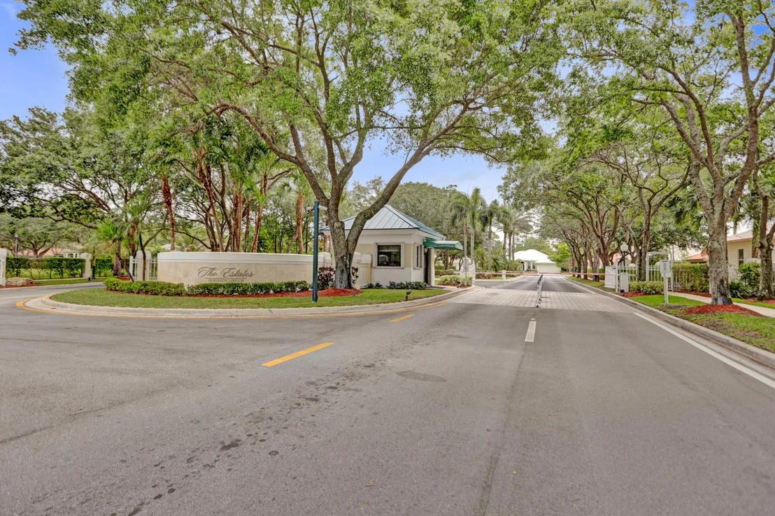 Photo of 190 Cypress Trace