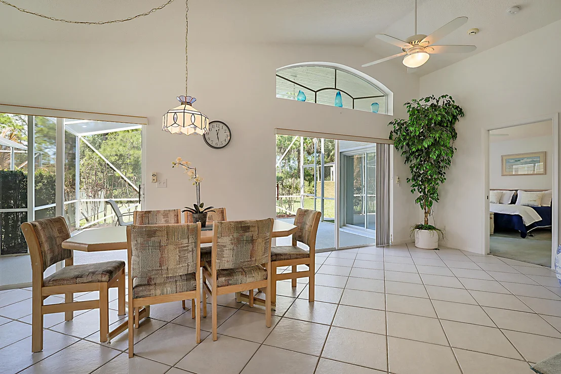 Photo of 7008 SE Twin Oaks Circle