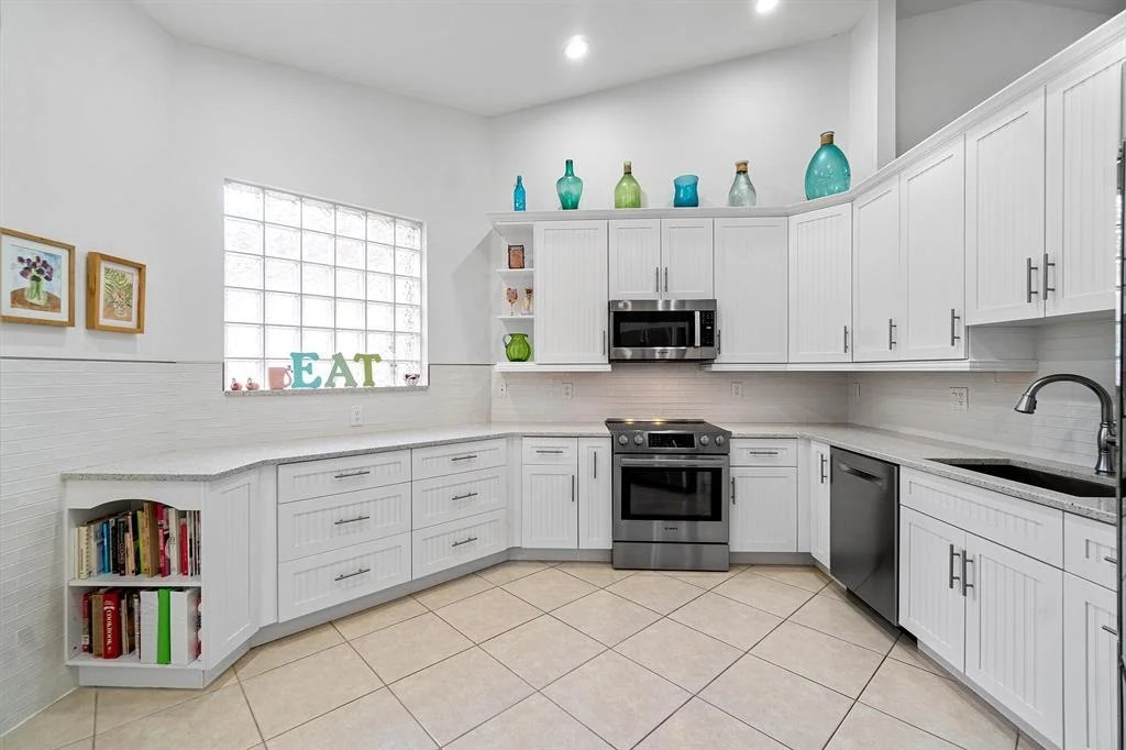 Photo of 15209 Ixora Road