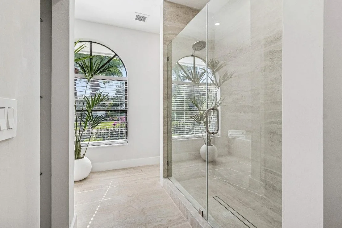 Photo of 48 Harbour Drive N