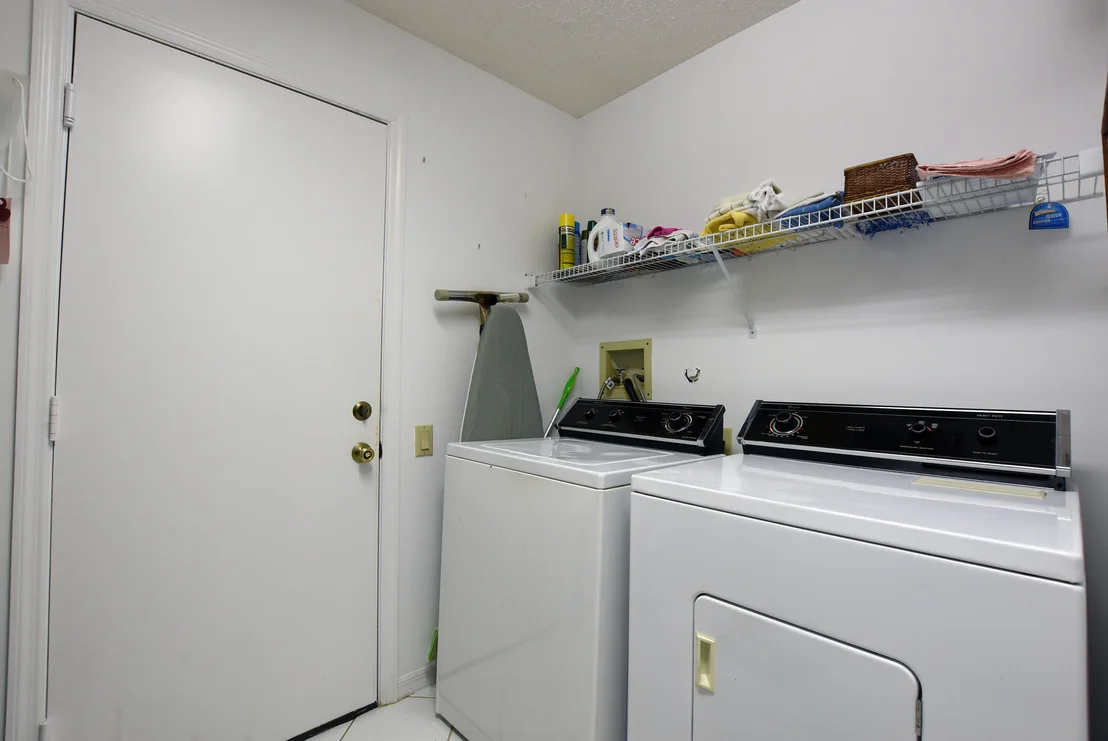 Photo of 6086 Bay Isles Drive