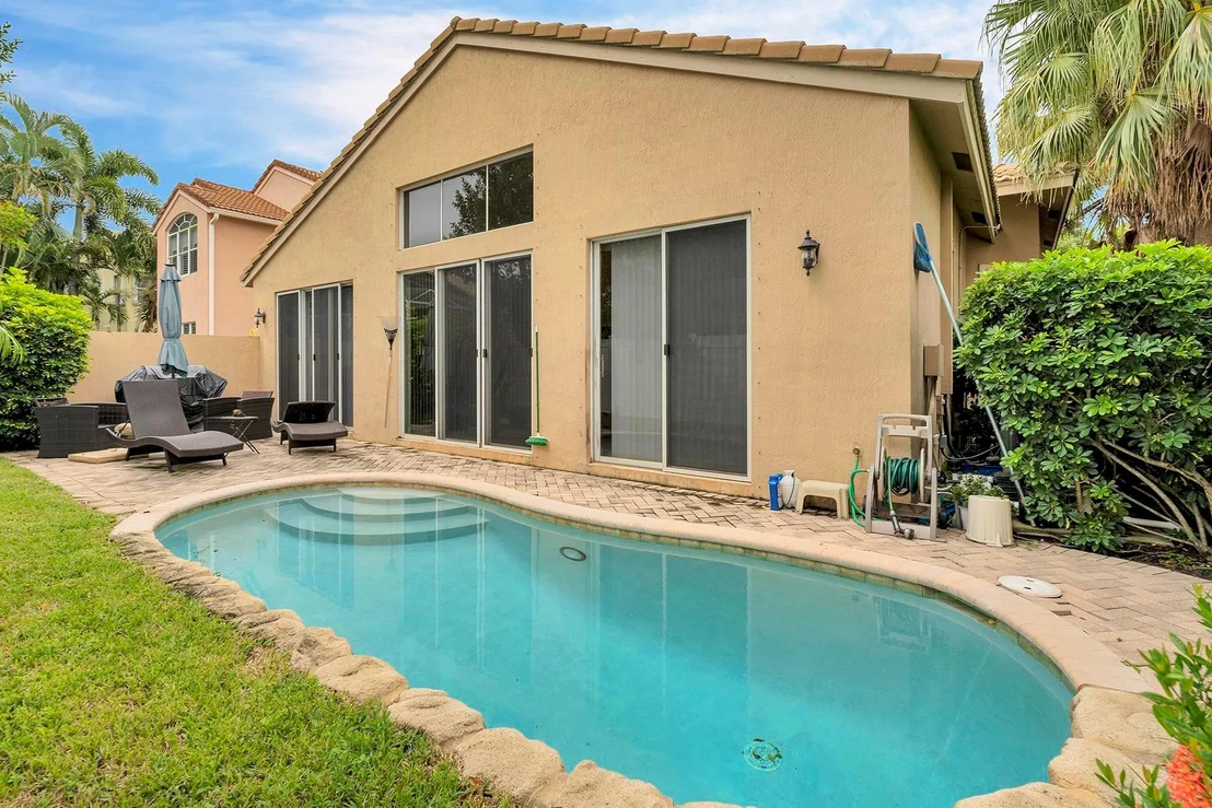 Photo of 4813 S Classical Boulevard