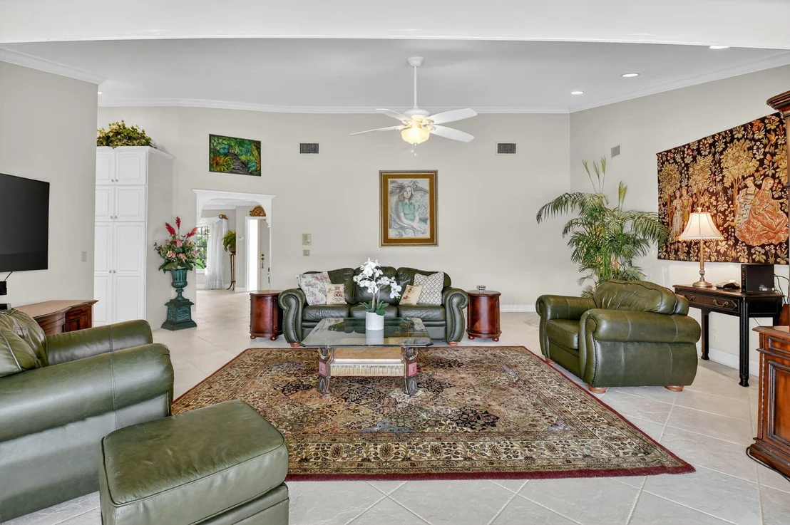 Photo of 3170 Equestrian Drive