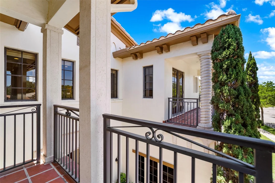 Photo of 9460 Eden Manor