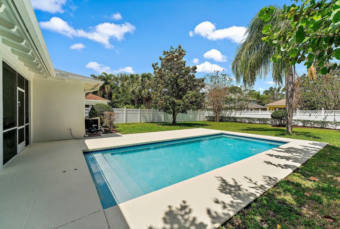 Photo of 1771 W Community Drive